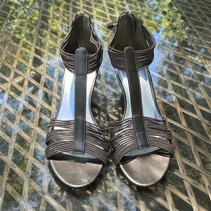 KIM by Kim Rogers wedge heels . Size 7.5